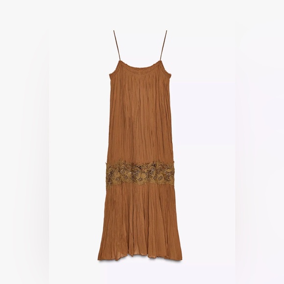 Zara ZW collection wrinkled embroidered dress - Picture 3 of 5